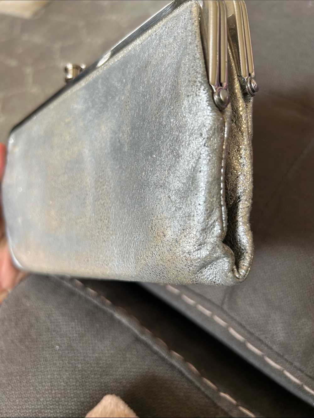 Hobo Lauren Silver Clutch - Picture 4 of 14